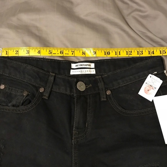 HP🎉 One Teaspoon Awesome Baggies in Black Van - Picture 3 of 5